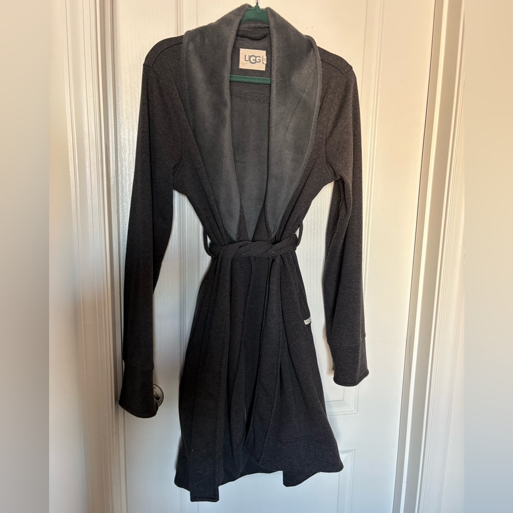 Ugg Robe - image 1